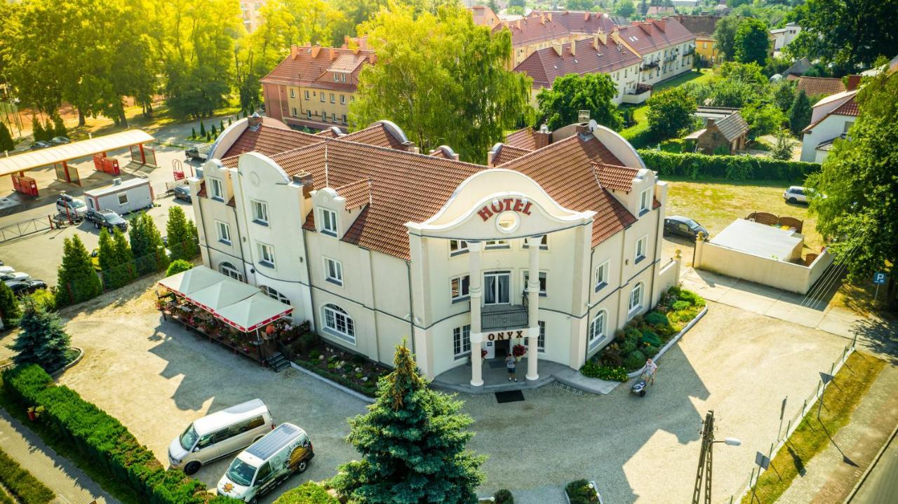 Hotel Onyx Gubin Extérieur photo