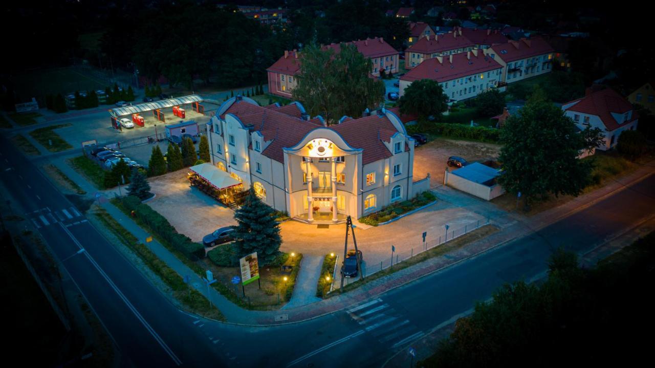 Hotel Onyx Gubin Extérieur photo