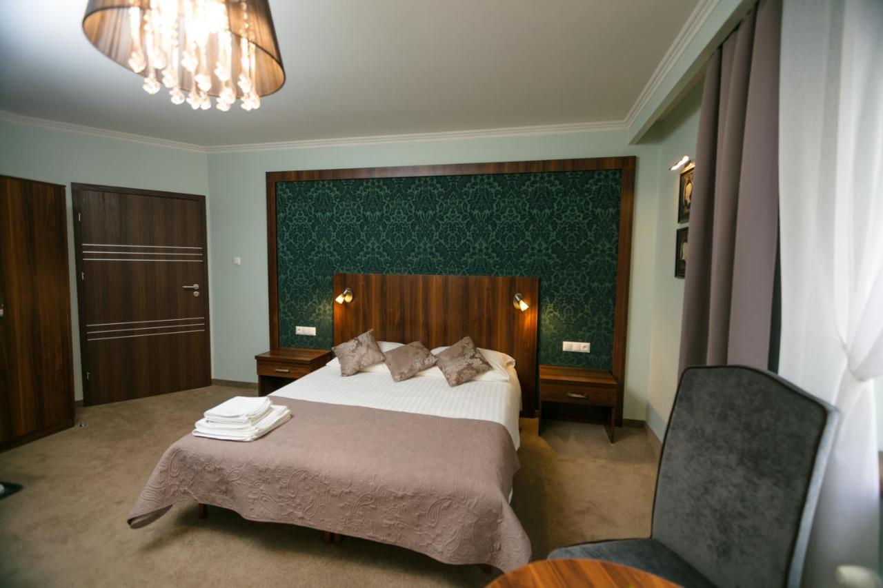 Hotel Onyx Gubin Extérieur photo